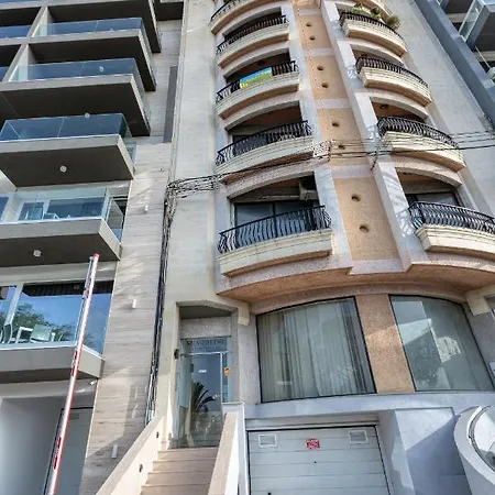 Stunning 3br Marina View In With Balcony 아파트 *