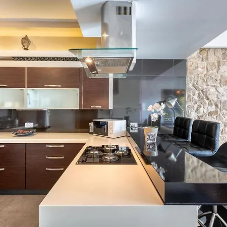 Apartamento Stunning 3br Marina View In With Balcony By 360 Estates *