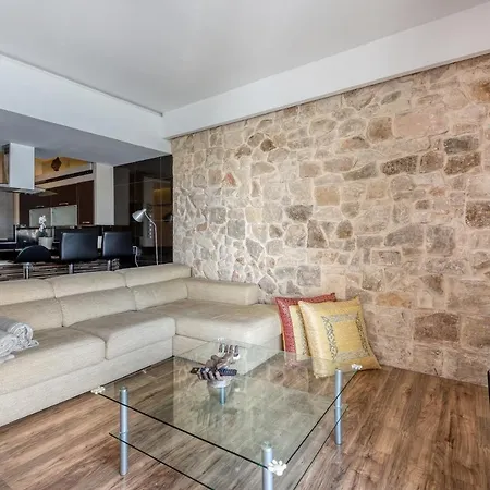 Apartamento Stunning 3br Marina View In With Balcony By 360 Estates *