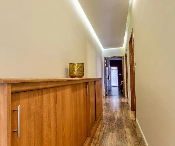 Apartament Stunning 3br Marina View In With Balcony By 360 Estates Pietà