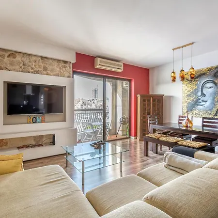 Stunning 3br Marina View In With Balcony Daire *