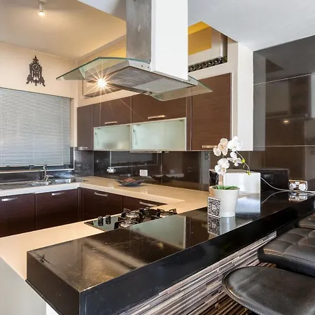 Stunning 3br Marina View In With Balcony Апартаменты Pieta