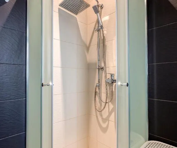 Stunning 3br Marina View In With Balcony By 360 Estates Pietà